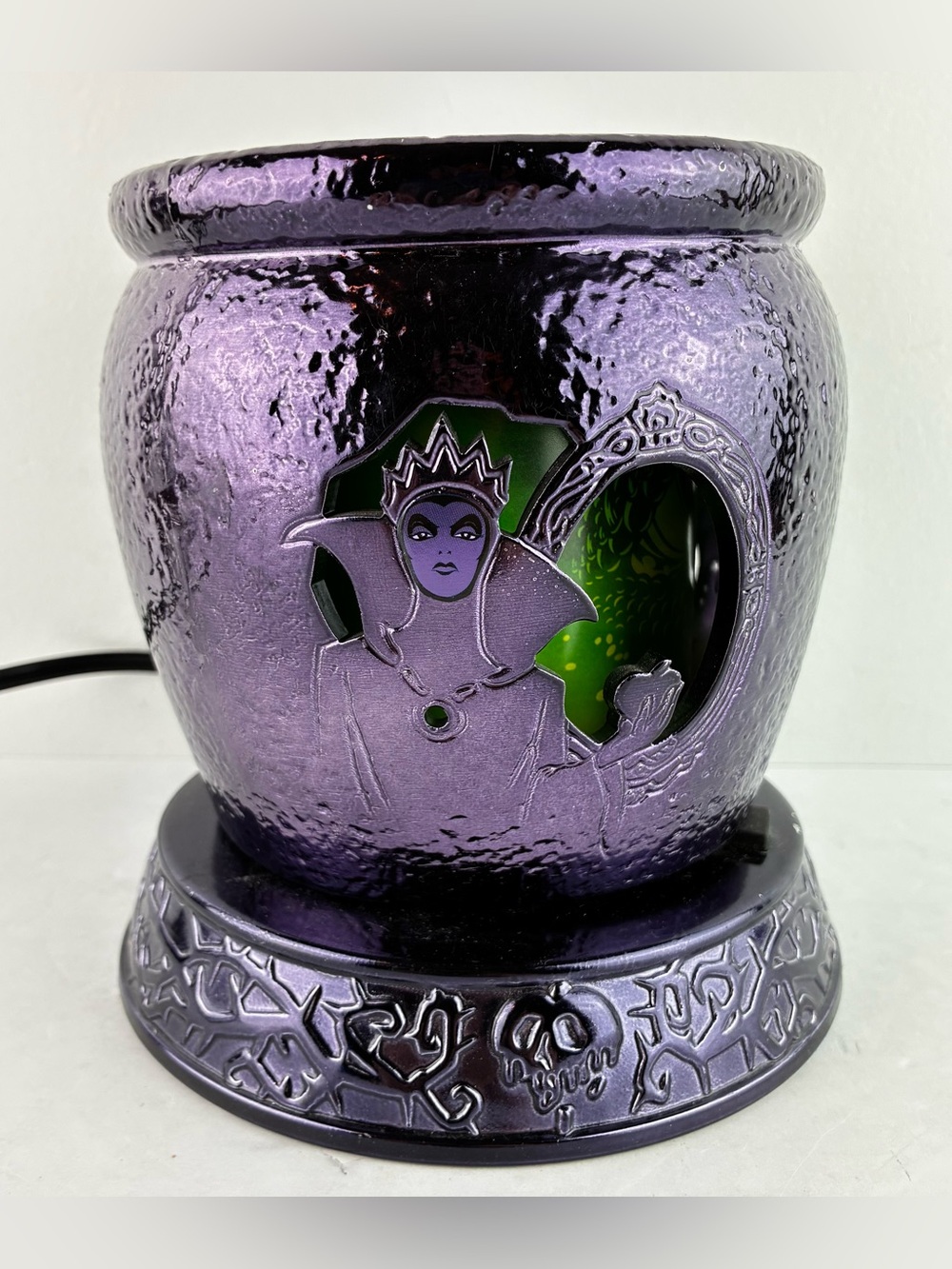 Scentsy Disney Villains Wax Warmer